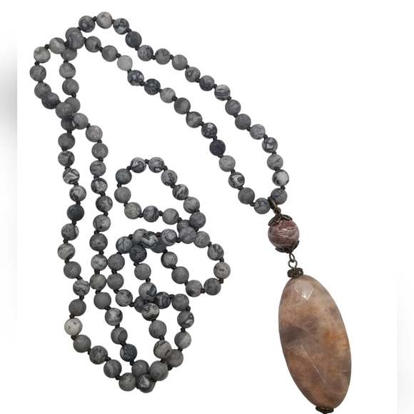 VINTAGE JASPER STONE BEAD AND QUARTZ GEMSTONE PENDANT NECKLACE - Picture 1 of 5